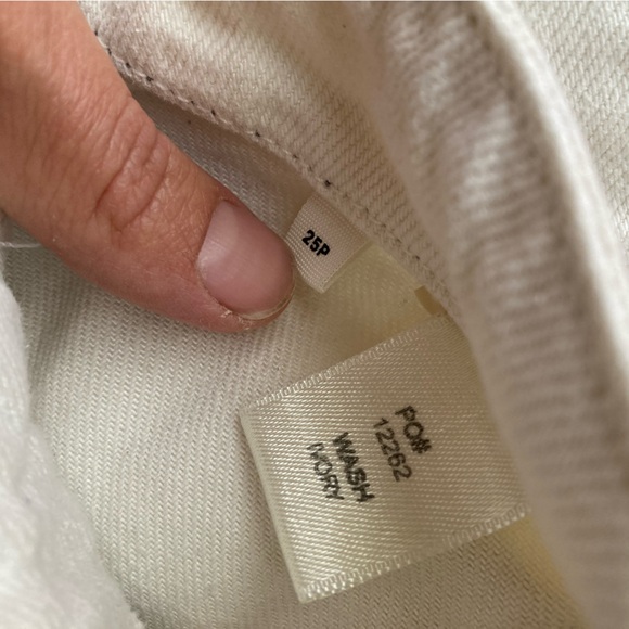 Reformation Cropped Jeans In Ivory - Picture 4 of 4